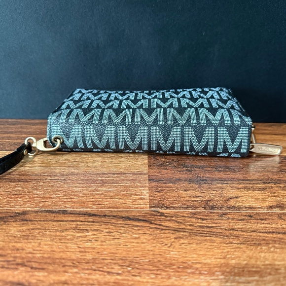 Wallet - Picture 11 of 15